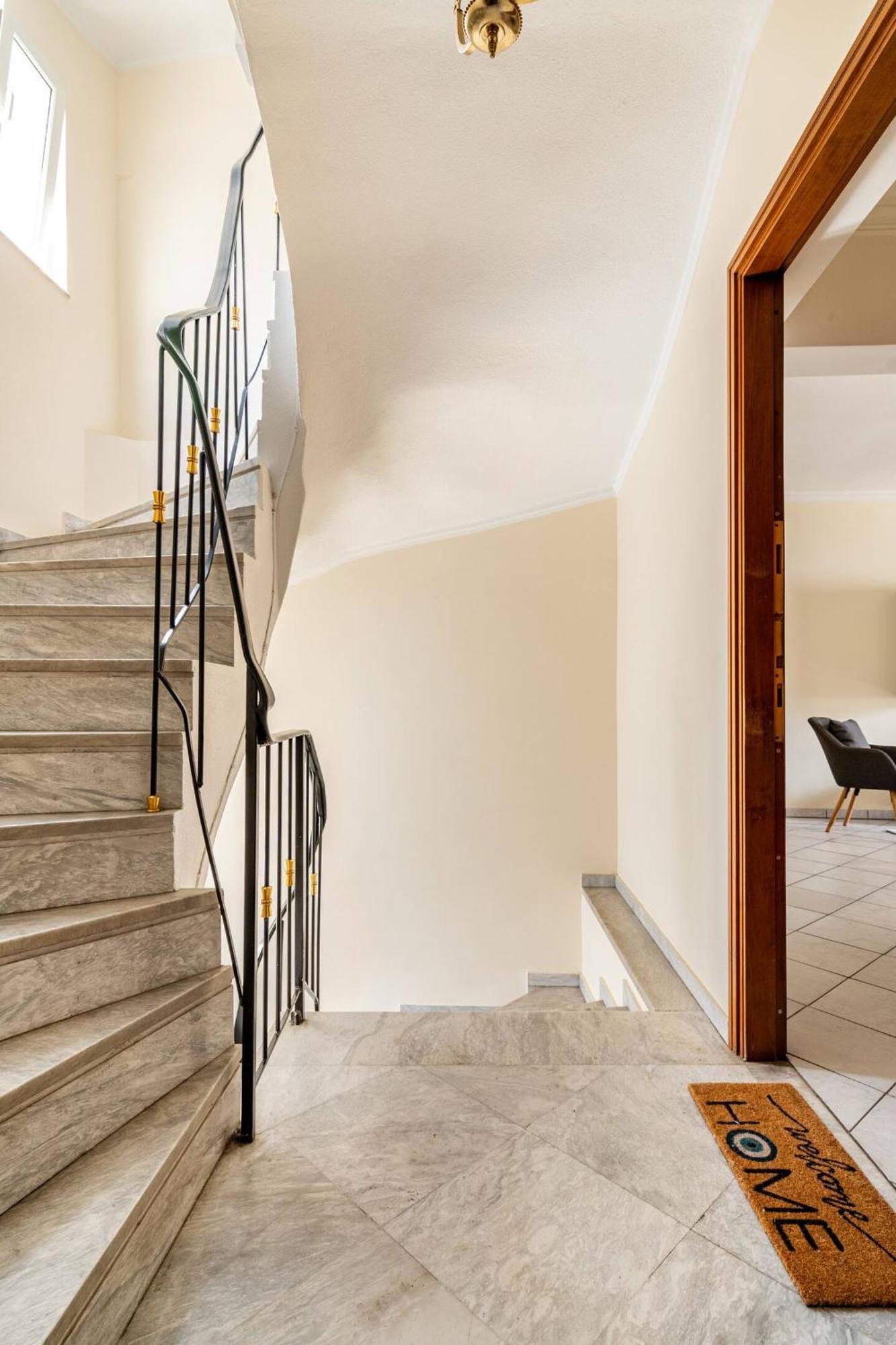 Live Like An Athenian! Apartment Bagian luar foto